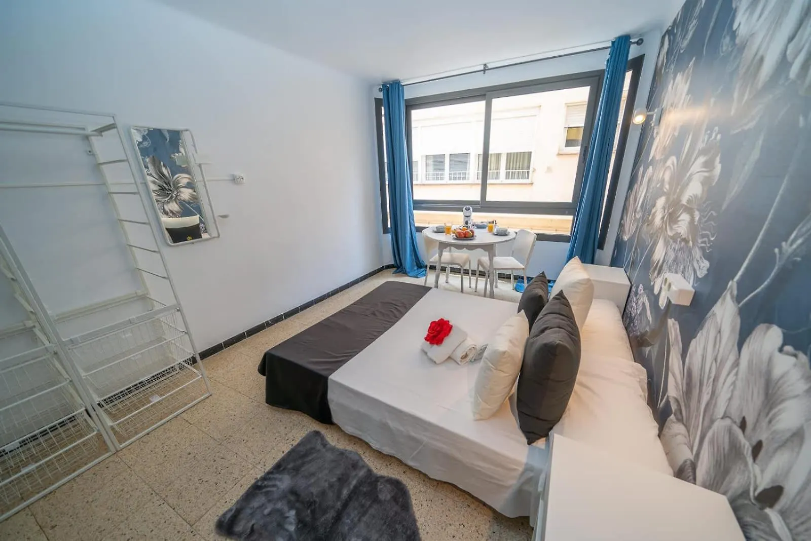 Дом отдыха Mary Joe Suites Льорет-де-Мар